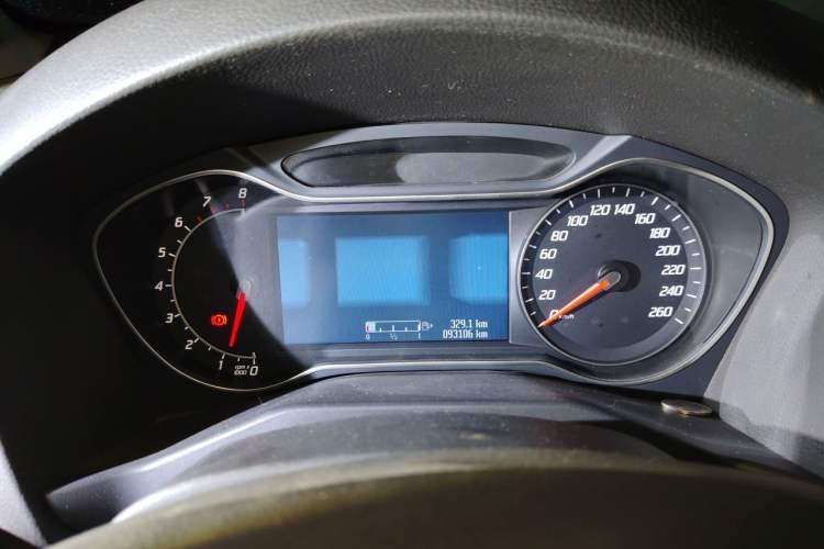 Used Ford Mondeo 2011 2.3L Luxury Model Instrument Cluster