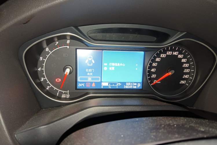 Used Ford Mondeo 2011 2.0L GTDi 200 Fashion Edition Instrument Cluster