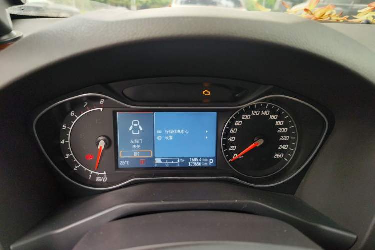 Used Ford Mondeo 2011 2.0L GTDi 200 Fashion Edition Instrument Cluster