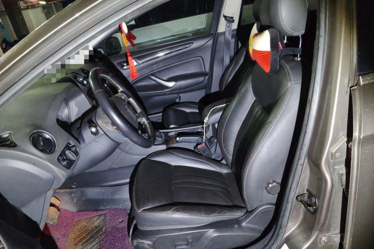 Used Ford Mondeo 2011 2.3L Luxury Model Left Front Seat