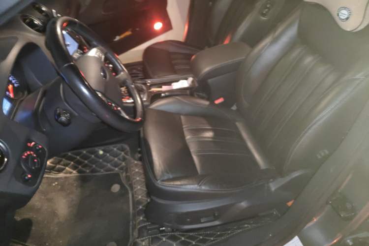Used Ford Mondeo 2011 2.0L GTDi240 Ultimate Edition Left Front Seat