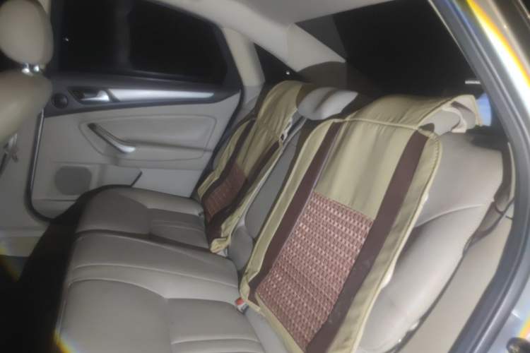 Used Ford Mondeo 2011 2.3L Fashion Edition Left Rear Seat