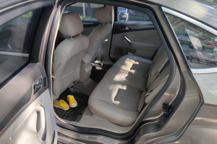 Used Ford Mondeo 2011 2.3L Fashion Edition Left Rear Seat