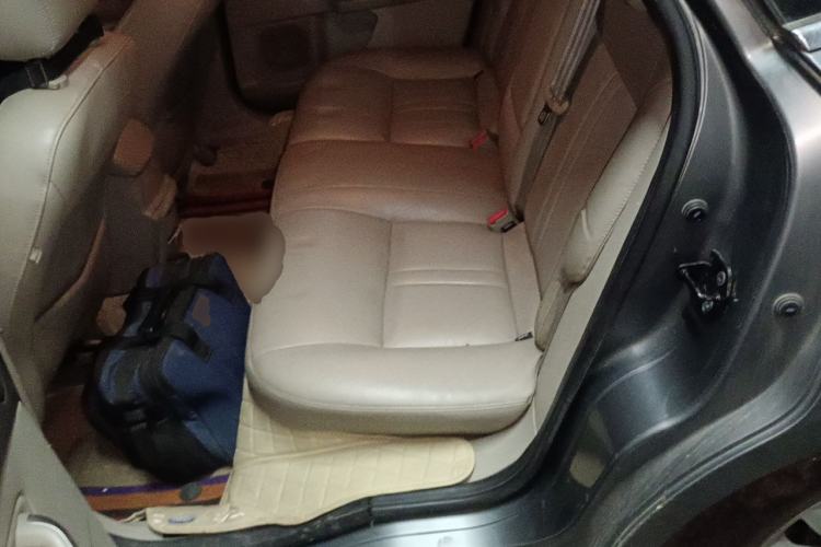 Used Ford Mondeo 2011 2.0L GTDi 200 Fashion Edition Left Rear Seat