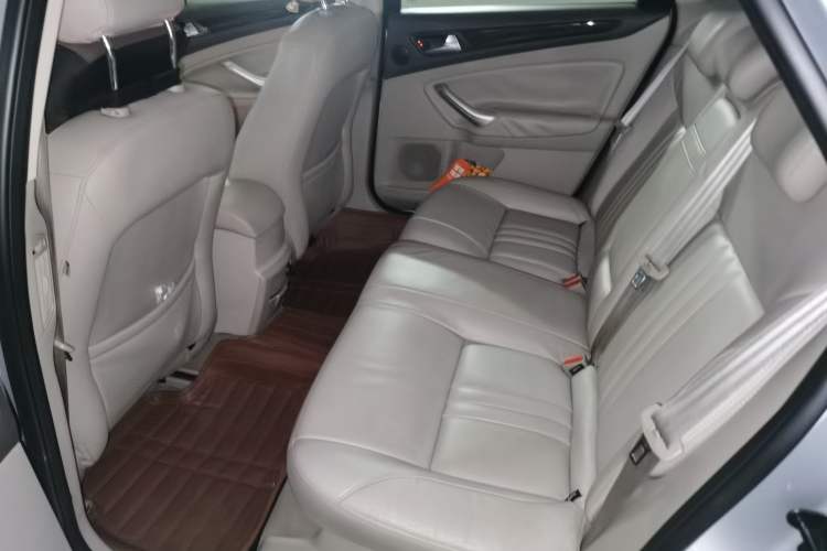 Used Ford Mondeo 2011 2.3L Luxury Model Left Rear Seat