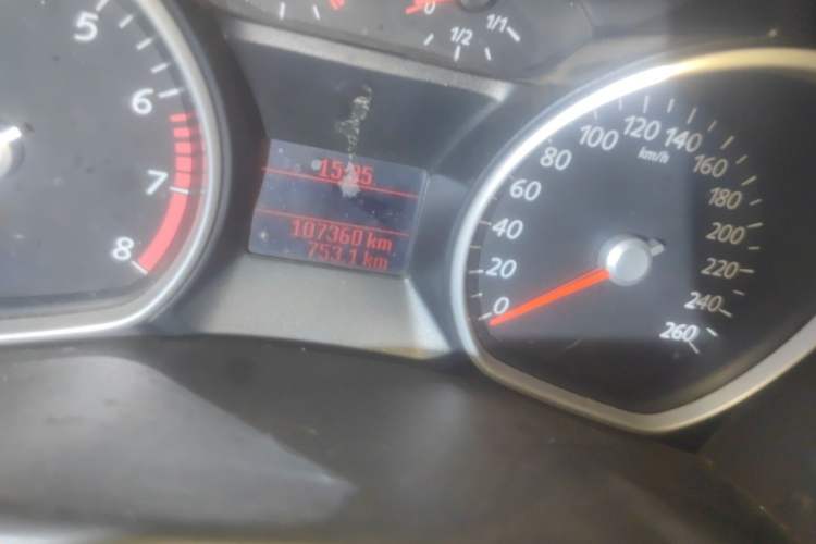 Used Ford Mondeo 2011 2.3L Fashion Edition Odometer Close Up