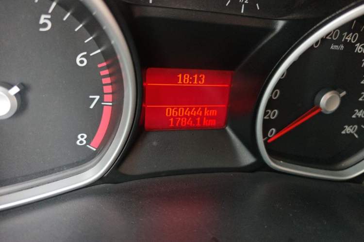 Used Ford Mondeo 2011 2.3L Fashion Edition Odometer Close Up