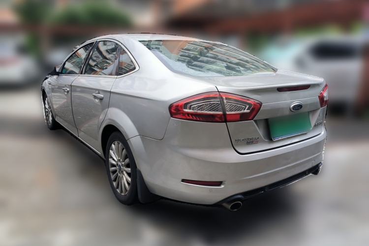 Used Ford Mondeo 2011 2.0L GTDi 200 Fashion Edition Rear Left 45 Deg