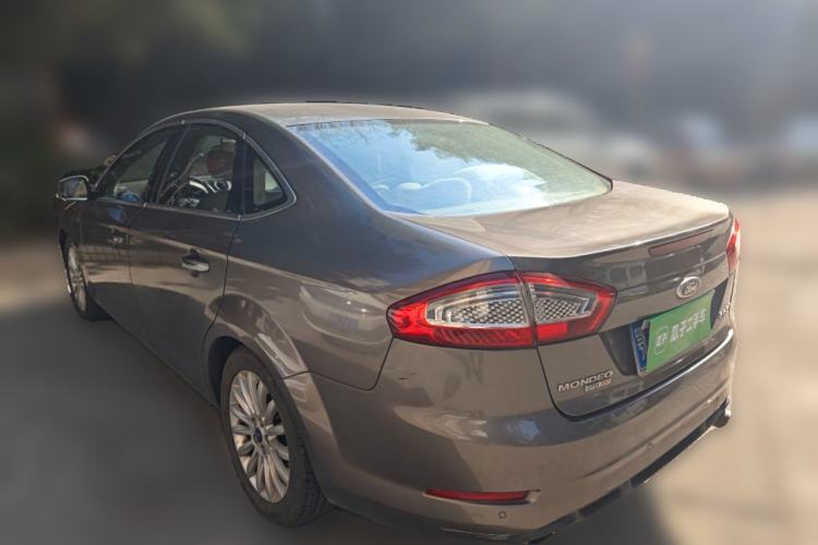 Used Ford Mondeo 2011 2.0L GTDi 200 Fashion Edition Rear Left 45 Deg