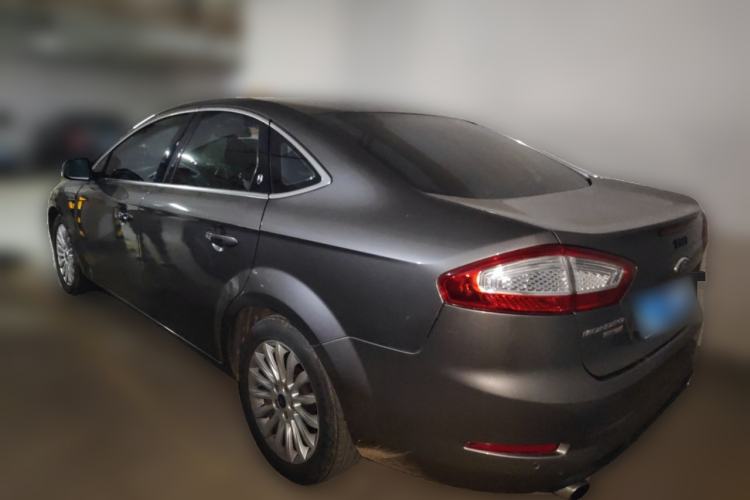 Used Ford Mondeo 2011 2.0L GTDi240 Ultimate Edition Rear Left 45 Deg