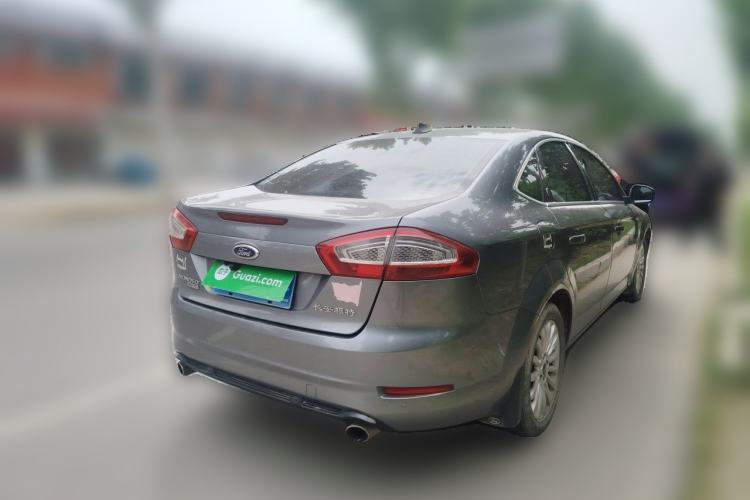 Used Ford Mondeo 2011 2.0L GTDi 200 Luxury Edition Rear Right 45 Deg