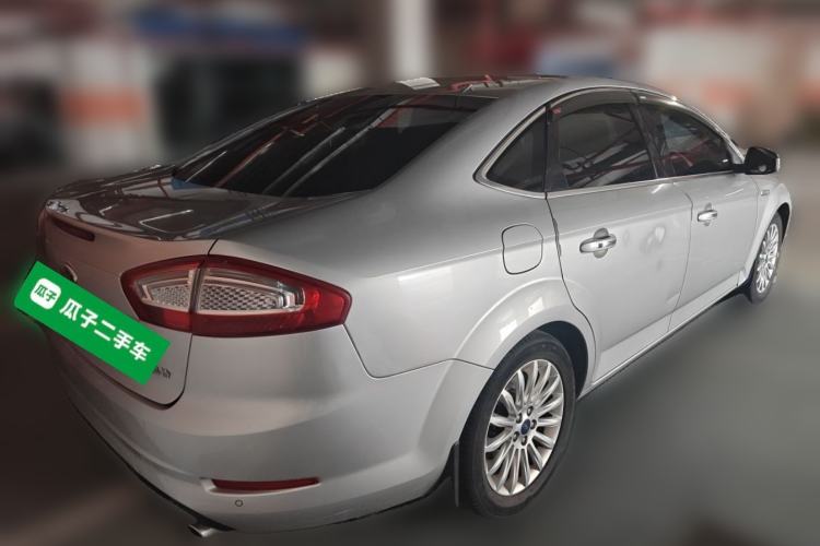 Used Ford Mondeo 2011 2.0L GTDi 200 Fashion Edition Rear Right 45 Deg