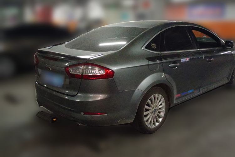 Used Ford Mondeo 2011 2.0L GTDi 200 Fashion Edition Rear Right 45 Deg