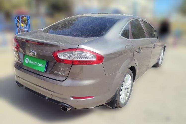 Used Ford Mondeo 2011 2.0L GTDi 200 Fashion Edition Rear Right 45 Deg