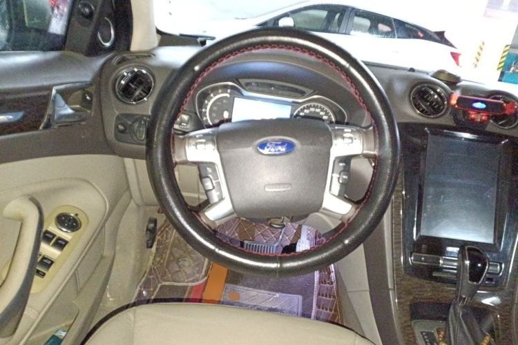 Used Ford Mondeo 2011 2.0L GTDi 200 Luxury Edition Steering Wheel