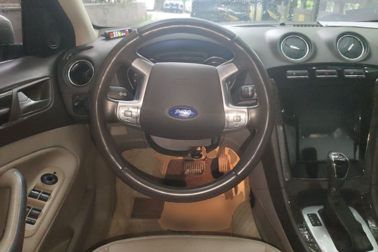 Used Ford Mondeo 2011 2.0L GTDi 200 Luxury Edition Steering Wheel