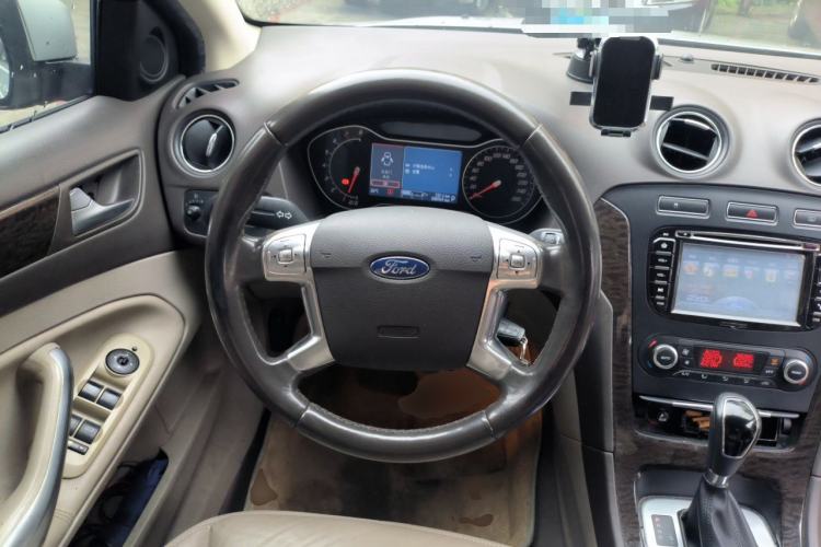 Used Ford Mondeo 2011 2.0L GTDi 200 Fashion Edition Steering Wheel