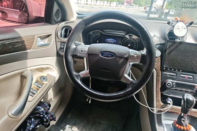 Used Ford Mondeo 2011 2.0L GTDi 200 Fashion Edition Steering Wheel