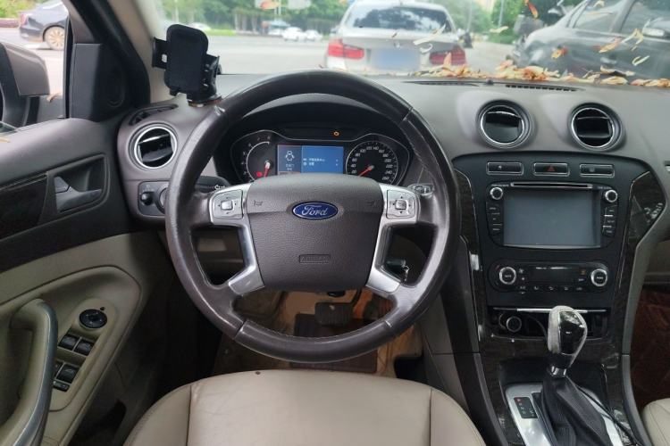 Used Ford Mondeo 2011 2.0L GTDi 200 Fashion Edition Steering Wheel