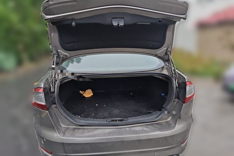 Used Ford Mondeo 2011 2.0L GTDi240 Ultimate Edition Trunk
