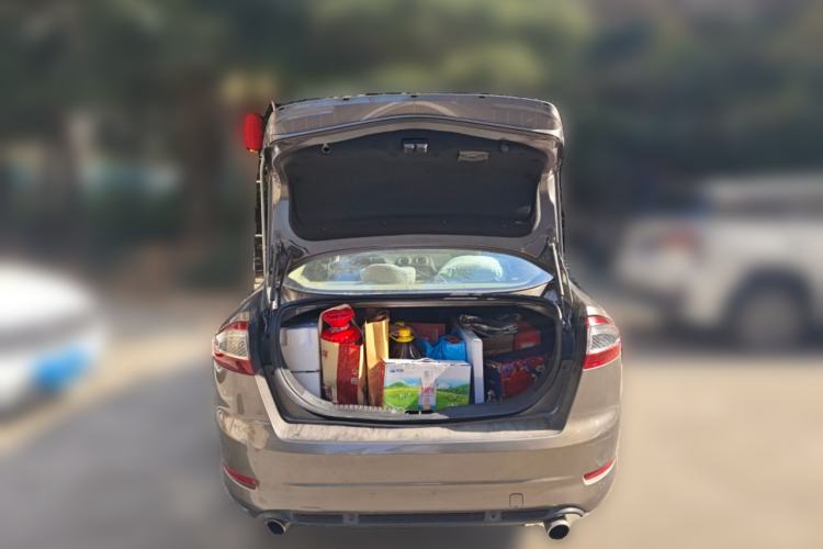 Used Ford Mondeo 2011 2.0L GTDi 200 Fashion Edition Trunk