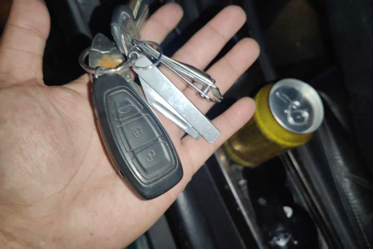 Used Ford Mondeo 2011 2.0L GTDi 200 Luxury Edition Vehicle Key