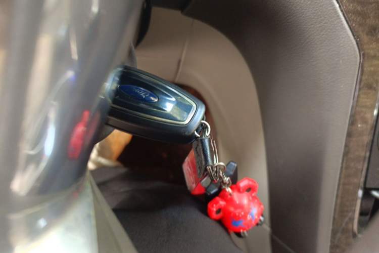 Used Ford Mondeo 2011 2.0L GTDi 200 Fashion Edition Vehicle Key