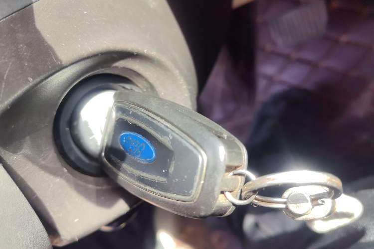 Used Ford Mondeo 2011 2.0L GTDi 200 Fashion Edition Vehicle Key