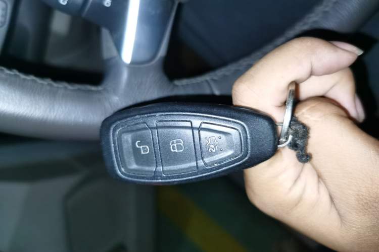 Used Ford Mondeo 2011 2.3L Luxury Model Vehicle Key