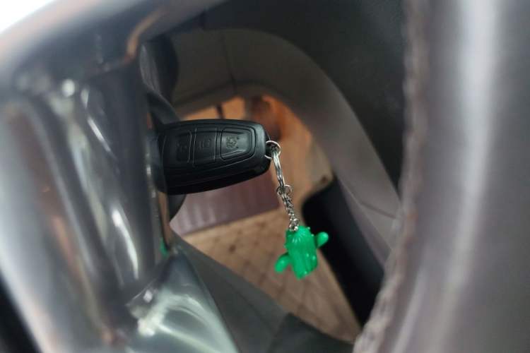 Used Ford Mondeo 2011 2.0L GTDi 200 Fashion Edition Vehicle Key