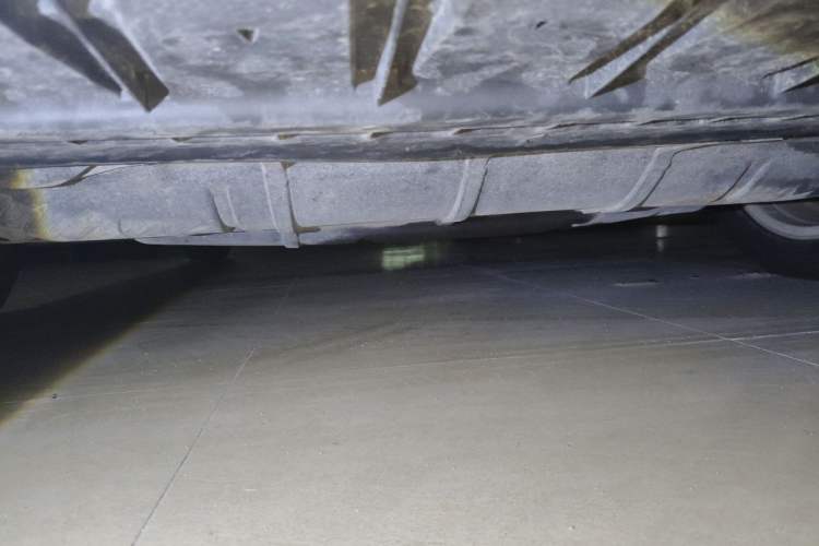Used Ford Mondeo 2011 2.0L GTDi 200 Fashion Edition Chassis Front