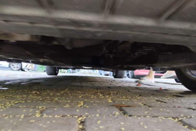 Used Ford Mondeo 2011 2.0L GTDi 200 Fashion Edition Chassis Front