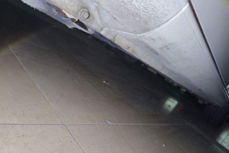 Used Ford Mondeo 2011 2.0L GTDi 200 Fashion Edition Chassis Front Left