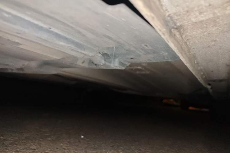 Used Ford Mondeo 2011 2.0L GTDi 200 Fashion Edition Chassis Front Left