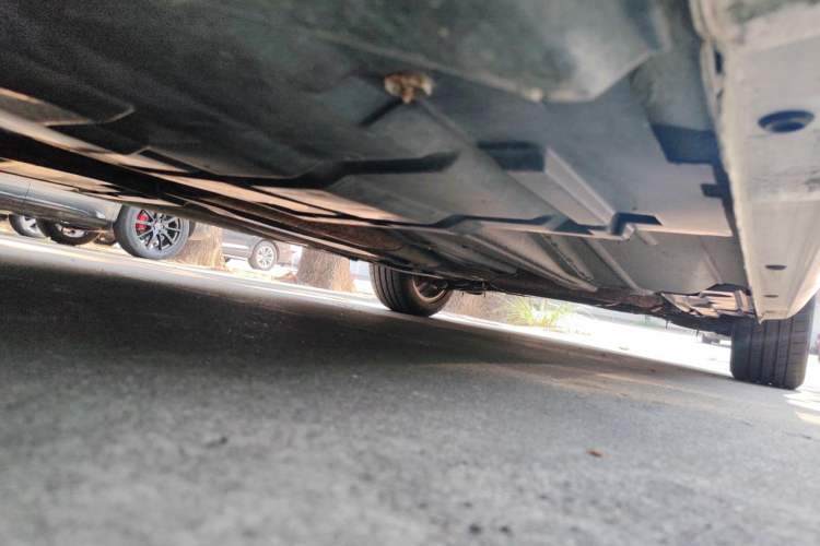 Used Ford Mondeo 2011 2.0L GTDi 200 Luxury Edition Chassis Front Left