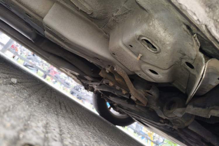 Used Ford Mondeo 2011 2.3L Fashion Edition Chassis Front Right