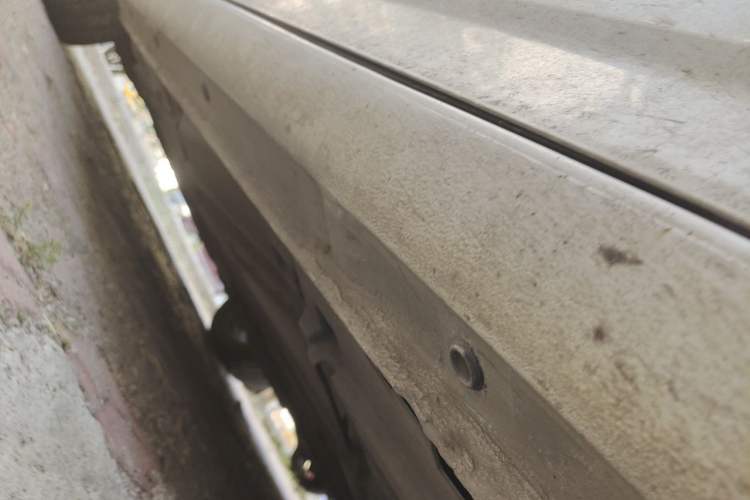Used Ford Mondeo 2011 2.0L GTDi 200 Fashion Edition Chassis Front Right
