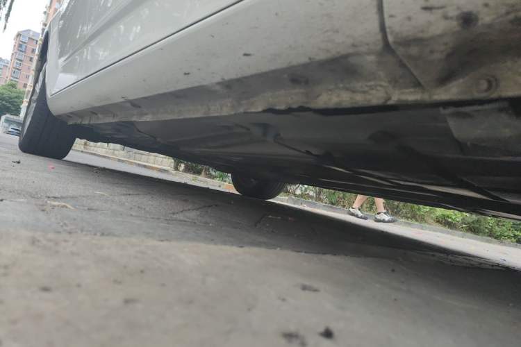 Used Ford Mondeo 2011 2.0L GTDi 200 Luxury Edition Chassis Front Right