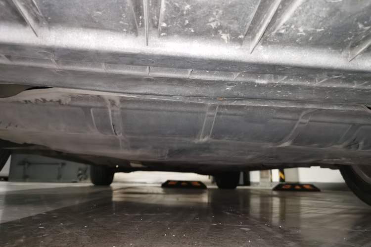 Used Ford Mondeo 2011 2.3L Luxury Model Chassis Front