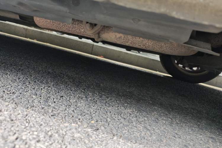 Used Ford Mondeo 2011 2.0L GTDi 200 Fashion Edition Chassis Rear Left