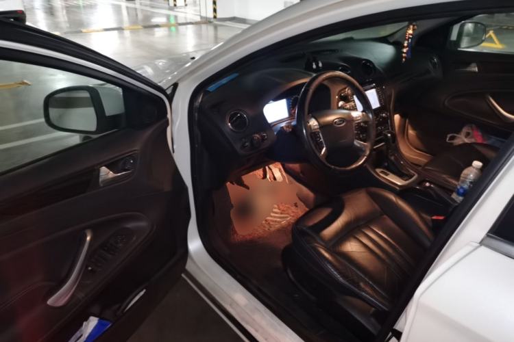 Used Ford Mondeo 2011 2.3L Luxury Model Driver Seat