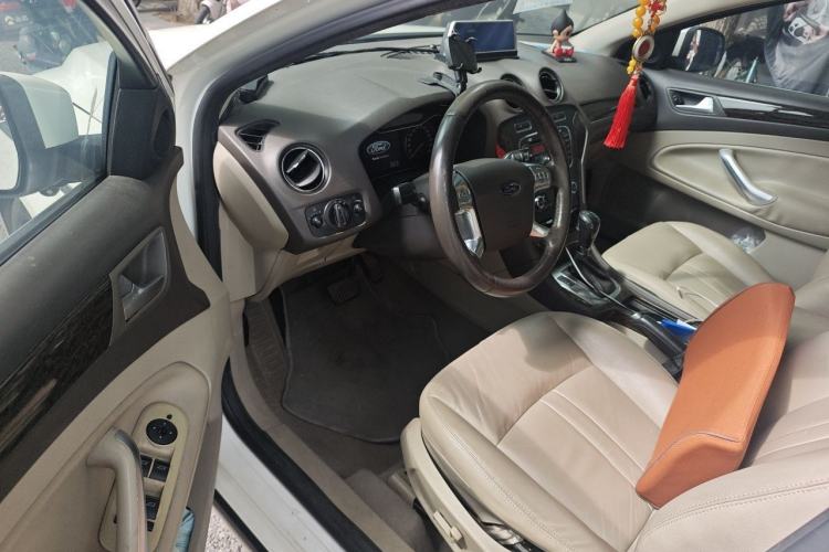 Used Ford Mondeo 2011 2.0L GTDi 200 Fashion Edition Driver Seat