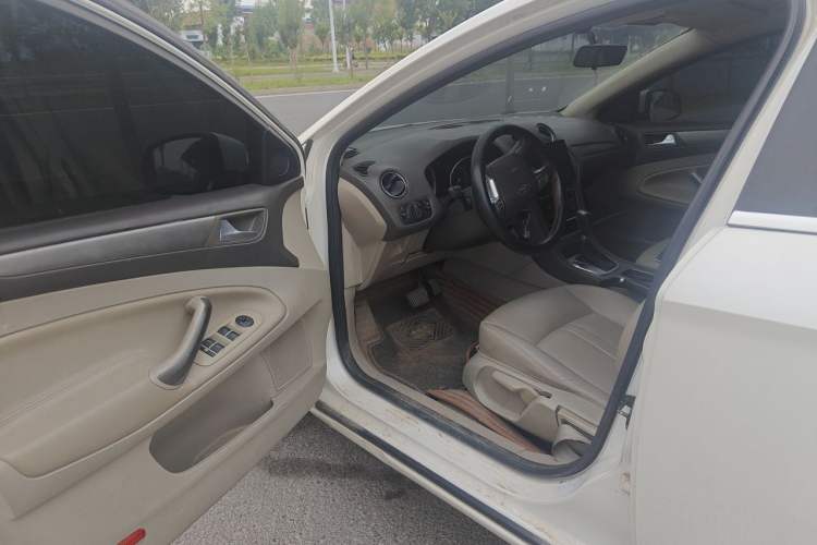 Used Ford Mondeo 2011 2.3L Fashion Edition Driver Seat