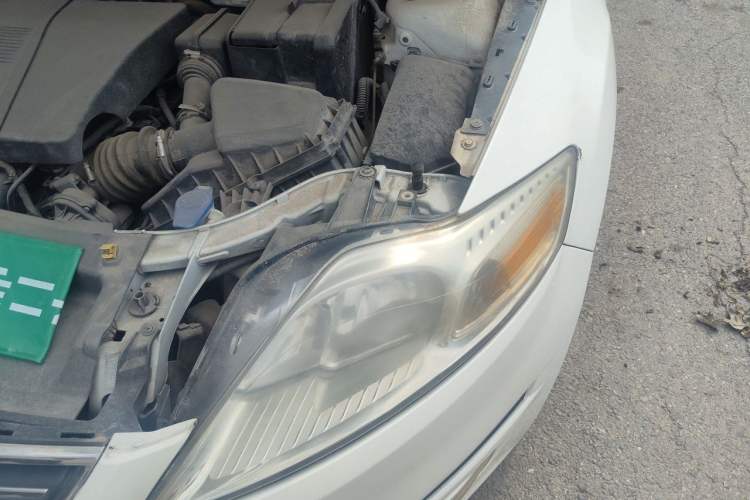 Used Ford Mondeo 2011 2.3L Fashion Edition Engine Bay Left