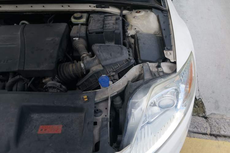 Used Ford Mondeo 2011 2.3L Fashion Edition Engine Bay Left