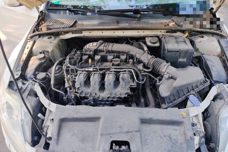 Used Ford Mondeo 2011 2.0L GTDi 200 Luxury Edition Engine Bay