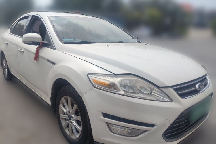 Used Ford Mondeo 2011 2.3L Fashion Edition Front Right 45 Deg