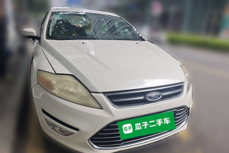 Used Ford Mondeo 2011 2.0L GTDi 200 Fashion Edition Front Right 45 Deg