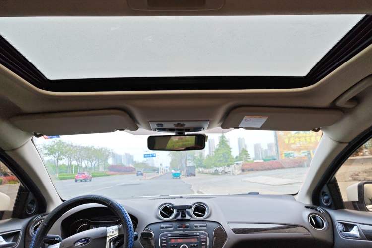 Used Ford Mondeo 2011 2.0L GTDi 200 Fashion Edition Headliner