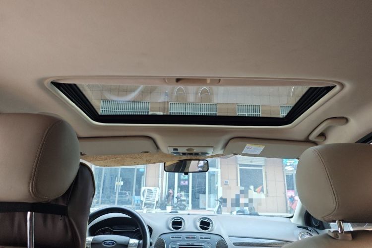 Used Ford Mondeo 2011 2.0L GTDi 200 Fashion Edition Headliner